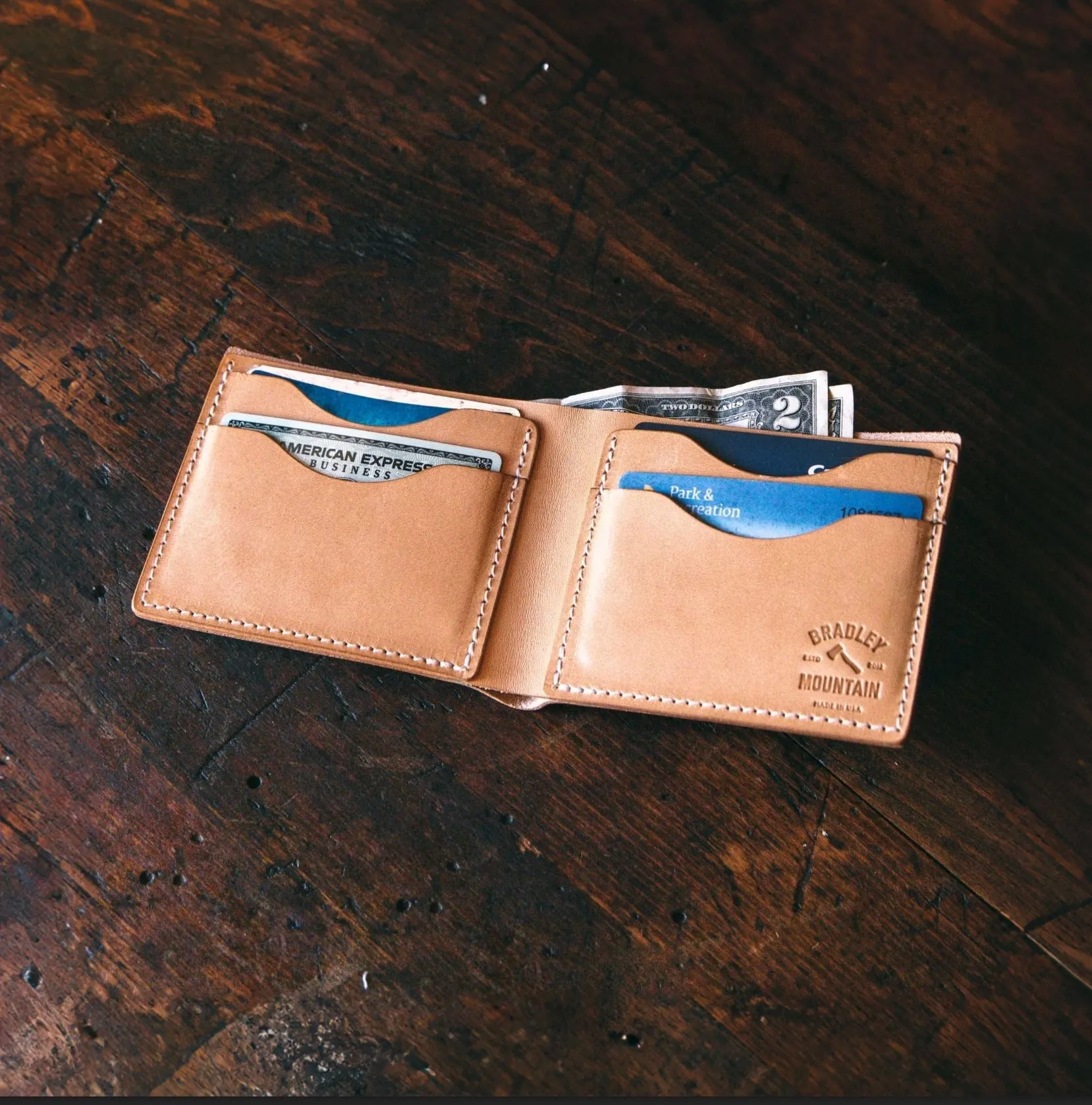 Adventure Billfold Wallet - Natural