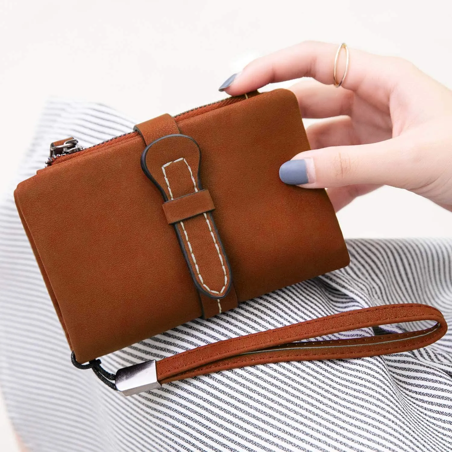 AOXONEL Women's Small Bifold Leather wallet Rfid blocking Ladies Wristlet with Card holder id window Coin Purse (Brown3)