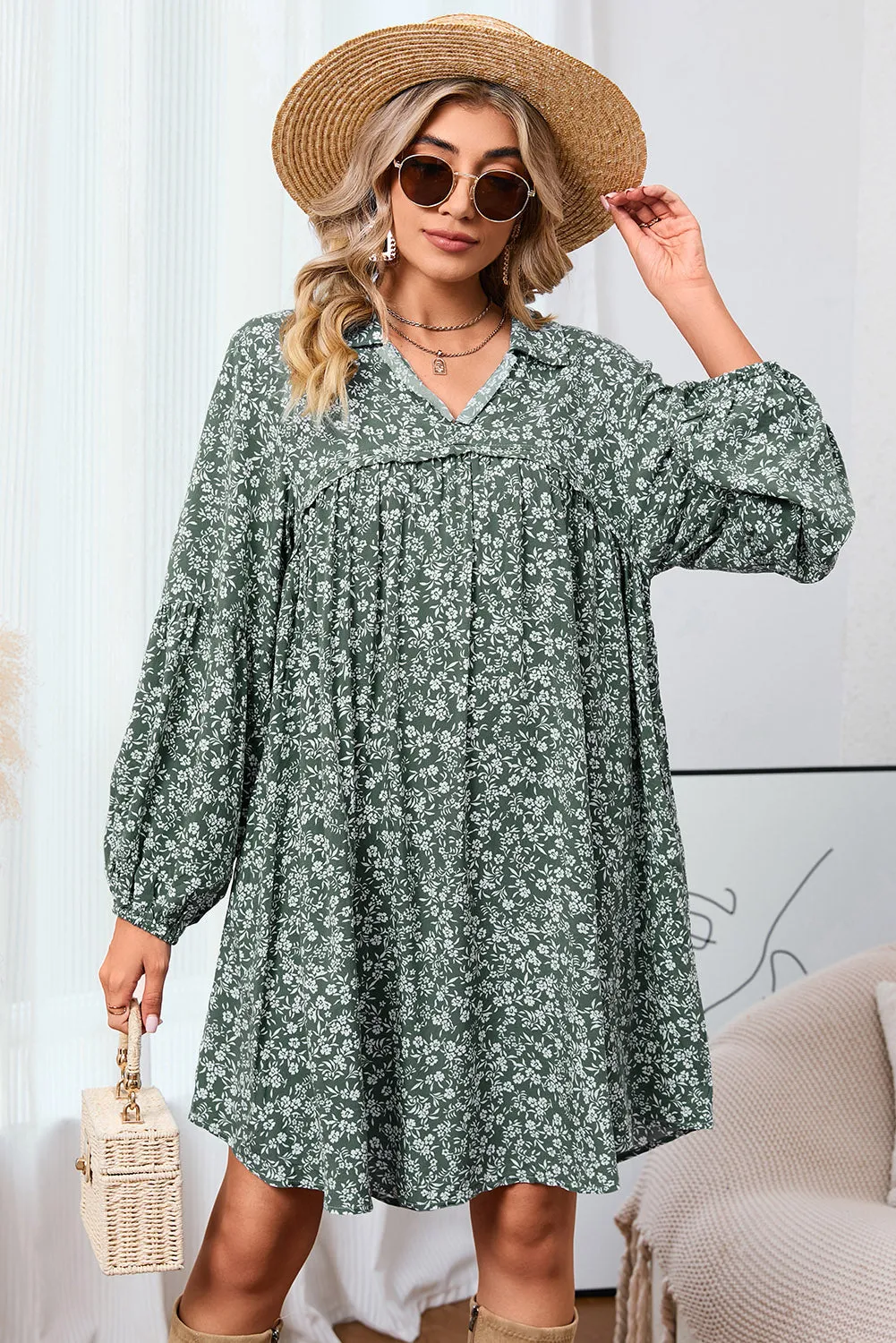 Green Ditsy Floral Print Notch Neck Long Sleeve Boho Dress