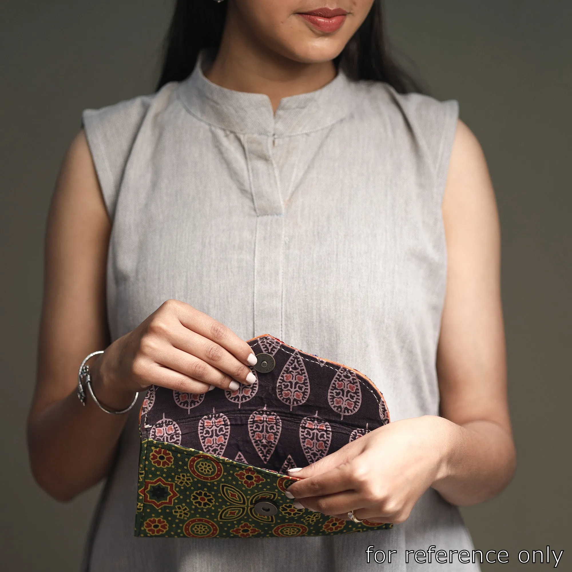 Green - Handcrafted Kutch Embroidery Mashru Silk Leather Wallet