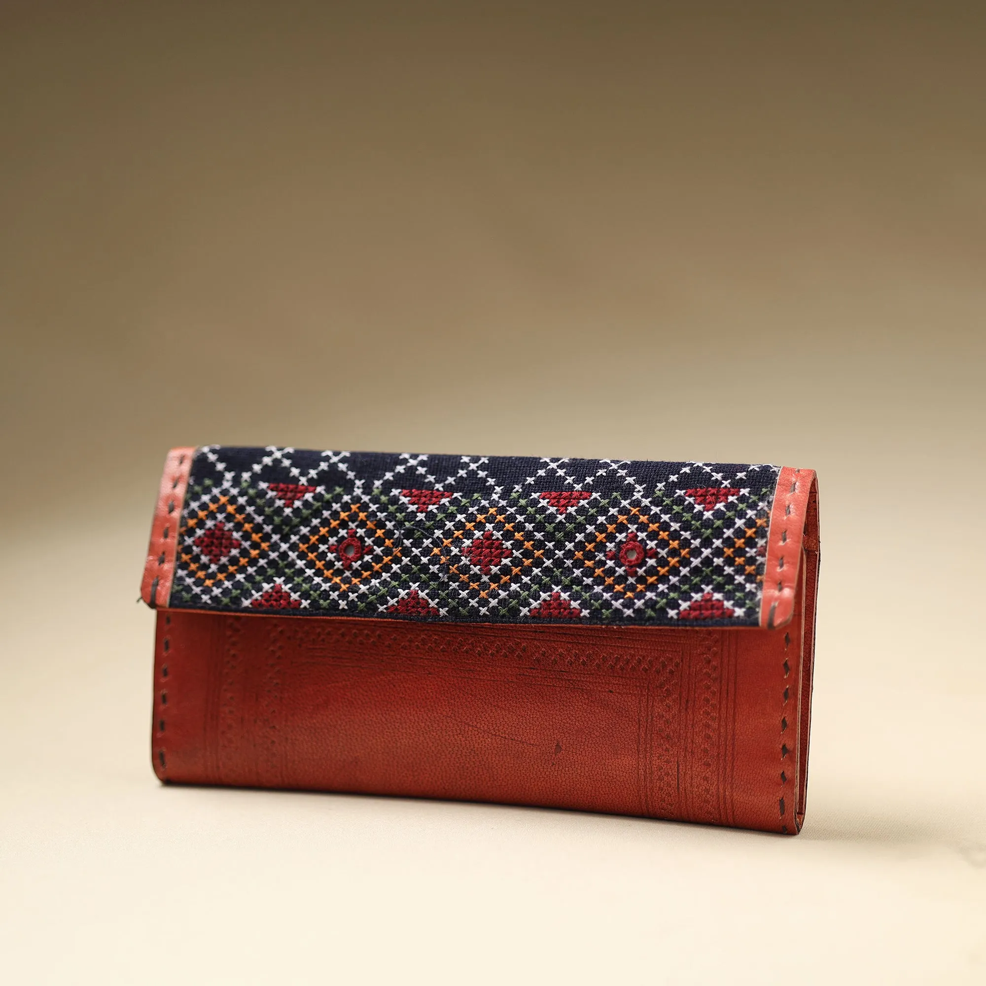 Green - Handcrafted Kutch Jat Embroidery Leather Wallet