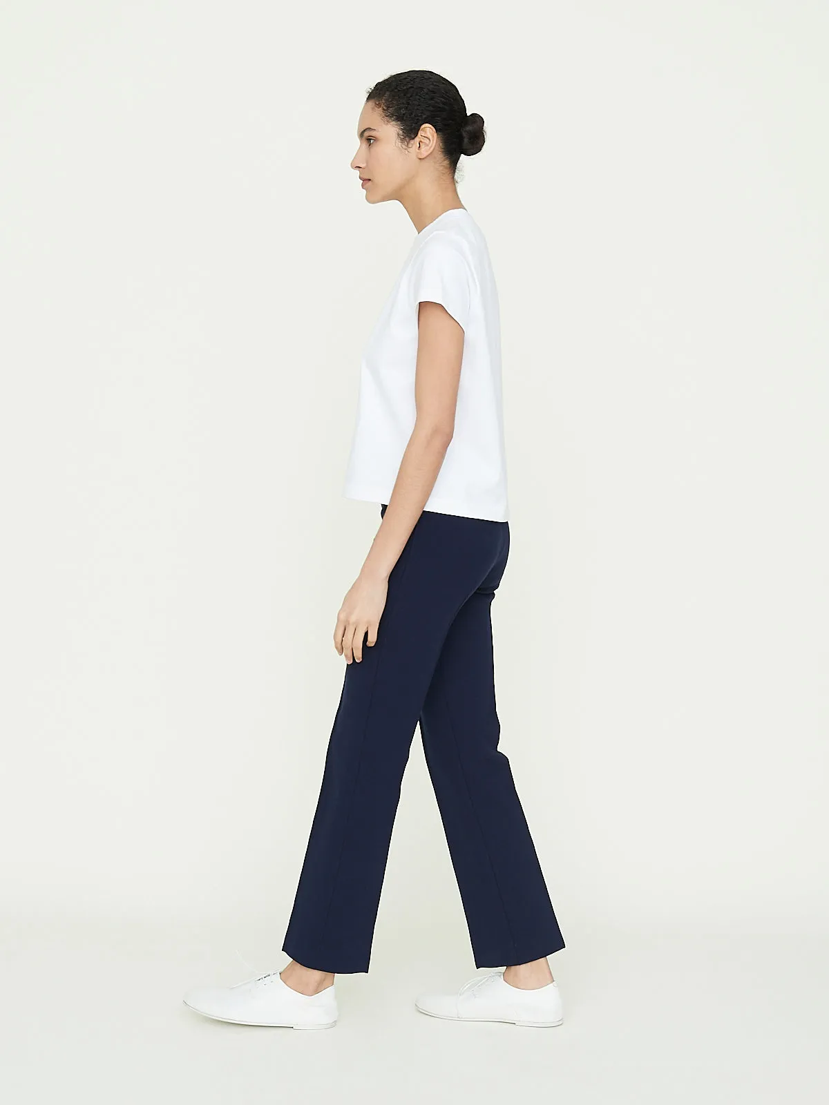 Jules Pant in Navy