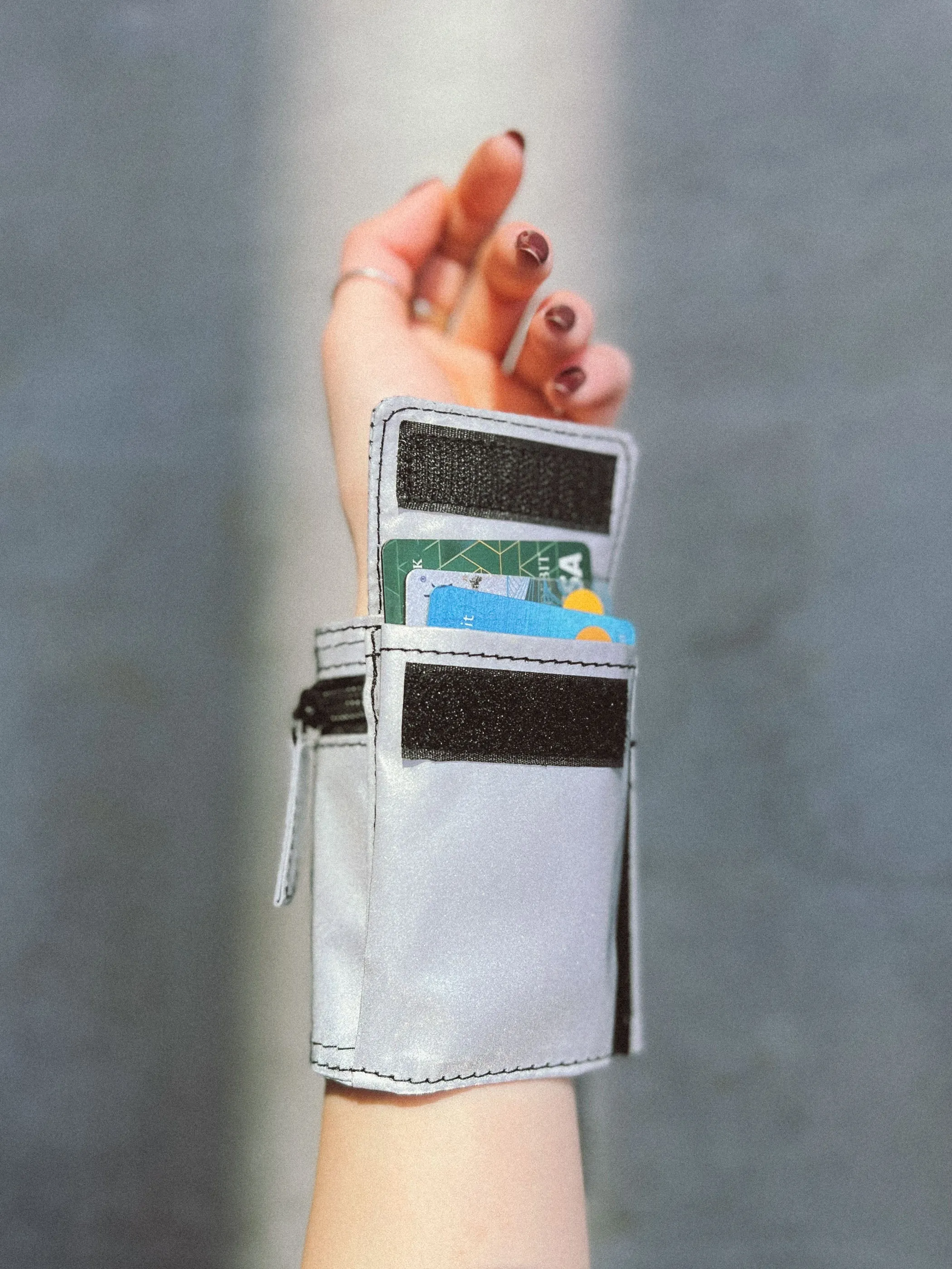 Stash Wrap | Wrist Wallet | Reflective Silver