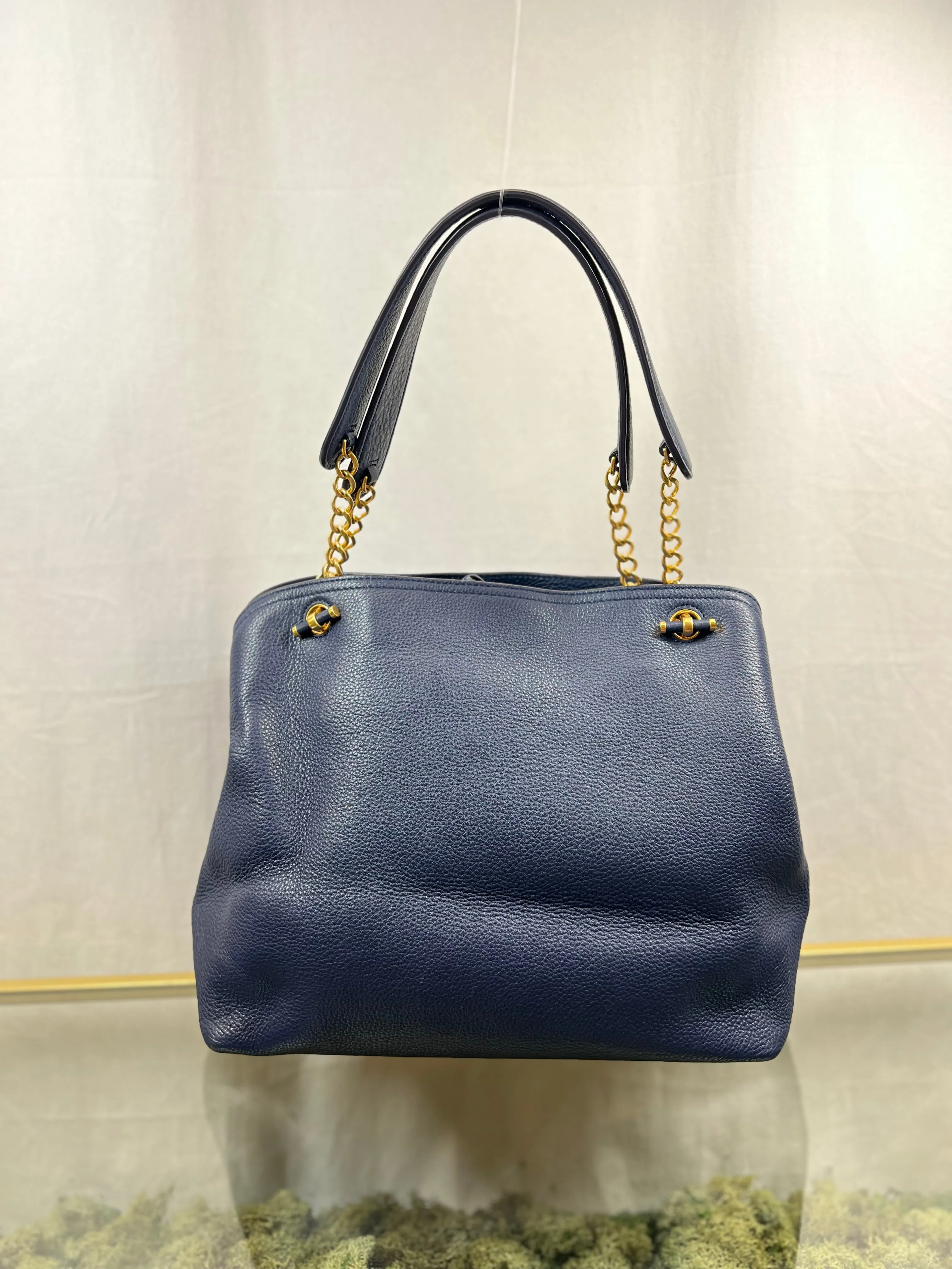 TORY BURCH Chelsea Slouchy Navy Blue Pebbled Leather Tote Bag